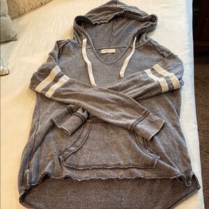 Ocean Drive Textured Gray Knit Sweater